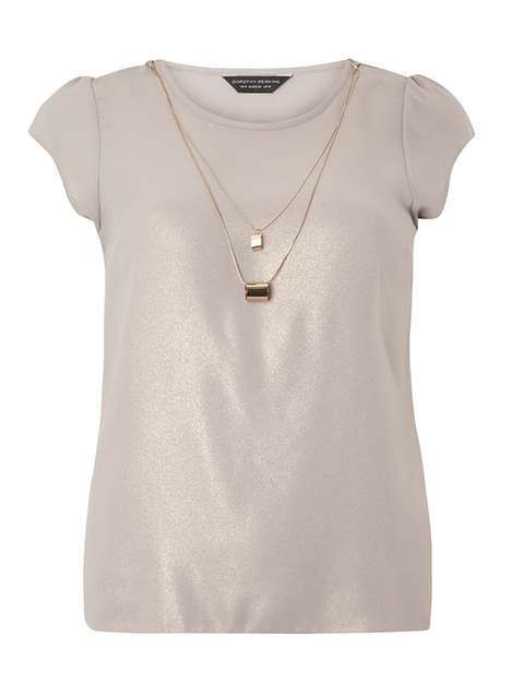 Shimmer Chain Necklace T-Shirt